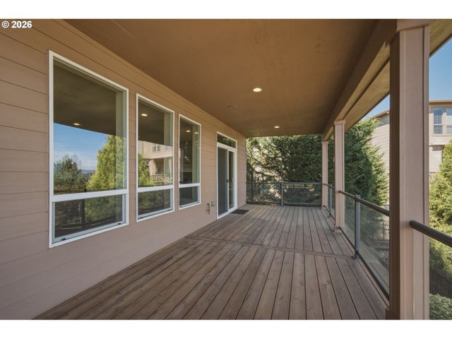 2966 W 2ND St, Washougal, WA 98671