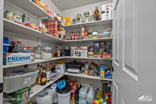 8348 E Fork Circle, Wasilla, AK 99654