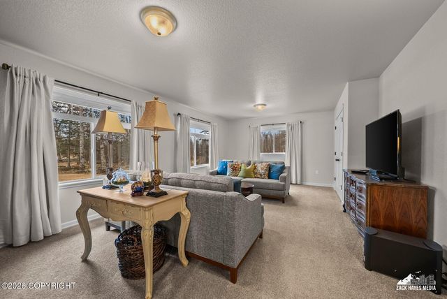 8348 E Fork Circle, Wasilla, AK 99654
