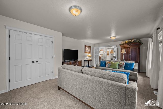 8348 E Fork Circle, Wasilla, AK 99654