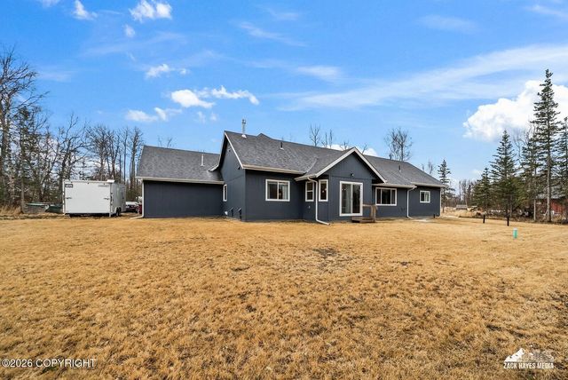 8348 E Fork Circle, Wasilla, AK 99654