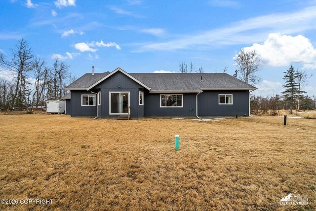 8348 E Fork Circle, Wasilla, AK 99654