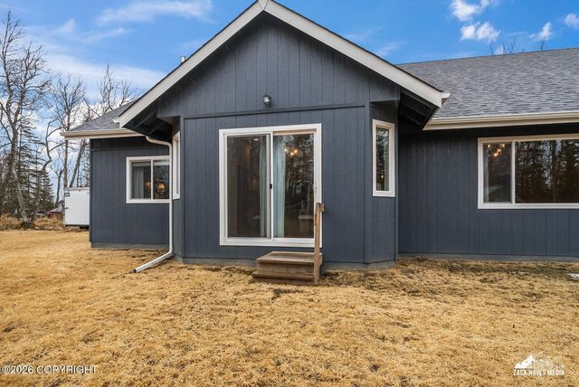 8348 E Fork Circle, Wasilla, AK 99654