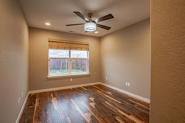 3973 Cole Drive, White City, OR 97503