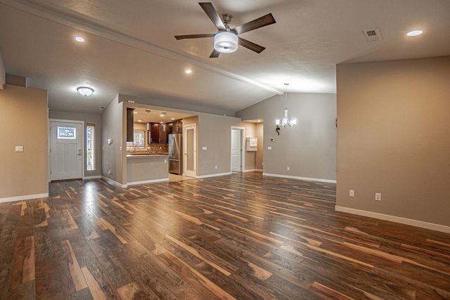 3973 Cole Drive, White City, OR 97503