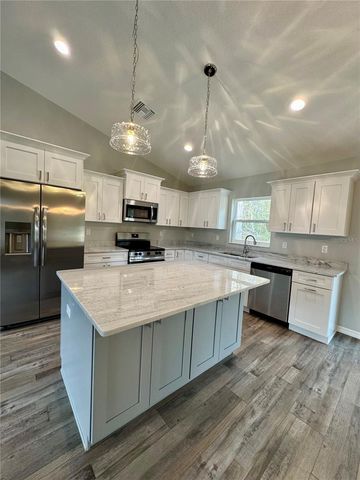 11998 N CONDOR DRIVE, Dunnellon, FL 34433