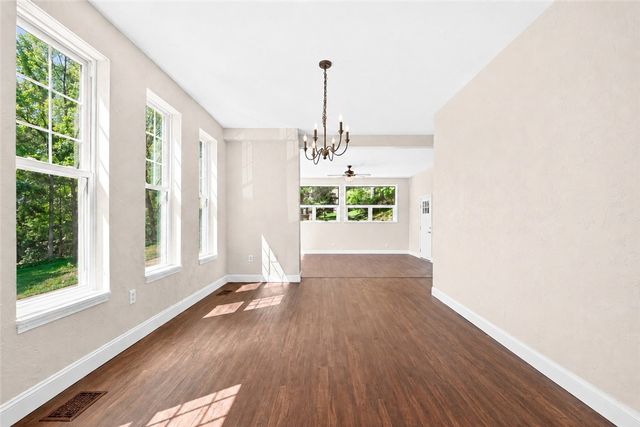555 Thompson Run Rd, Ross Twp, PA 15237
