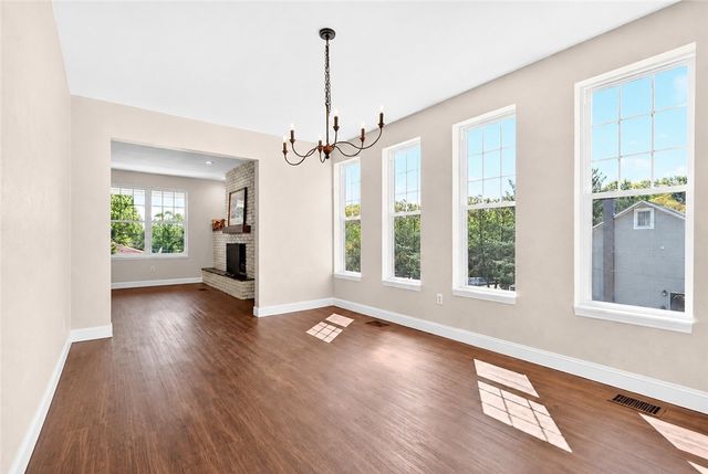 555 Thompson Run Rd, Ross Twp, PA 15237