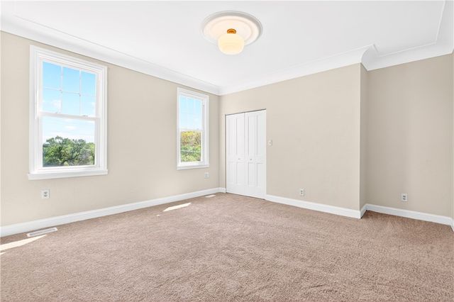 555 Thompson Run Rd, Ross Twp, PA 15237