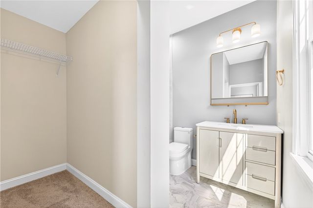 555 Thompson Run Rd, Ross Twp, PA 15237