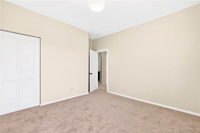 555 Thompson Run Rd, Ross Twp, PA 15237