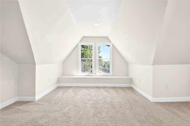 555 Thompson Run Rd, Ross Twp, PA 15237