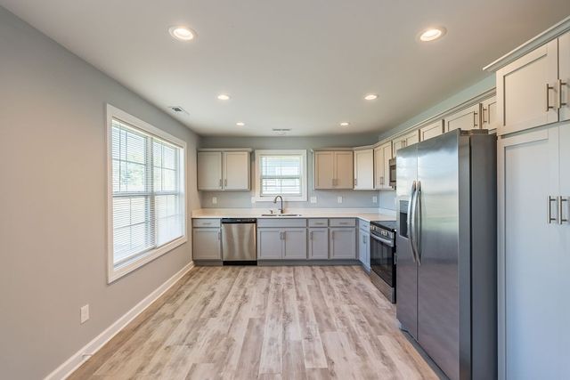 600A Colonette Dr, Hopkinsville, KY 42240