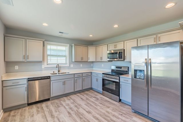 600A Colonette Dr, Hopkinsville, KY 42240