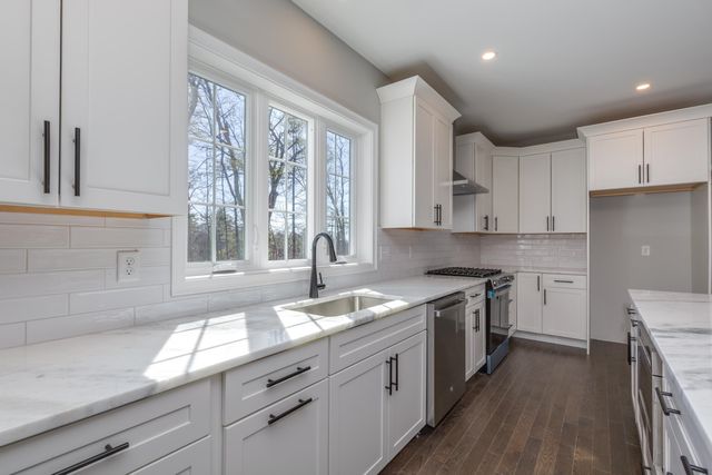 38 Lane Road, Candia, NH 03034