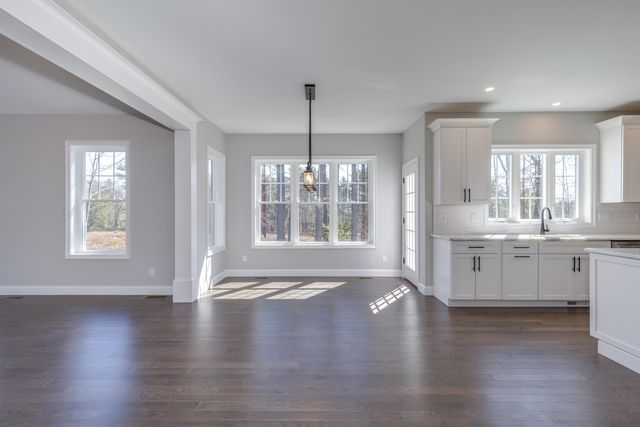 38 Lane Road, Candia, NH 03034