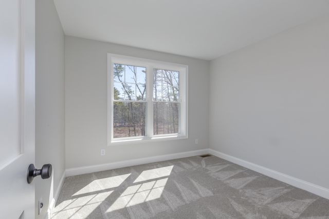 38 Lane Road, Candia, NH 03034