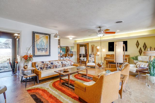 1525 Jenson Road, Fort Worth, TX 76112