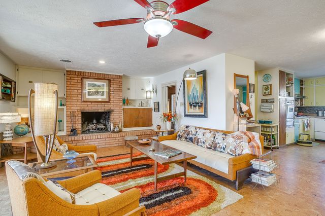 1525 Jenson Road, Fort Worth, TX 76112