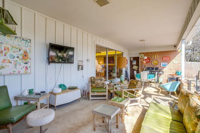 1525 Jenson Road, Fort Worth, TX 76112