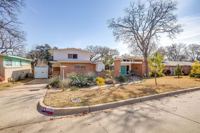 1525 Jenson Road, Fort Worth, TX 76112