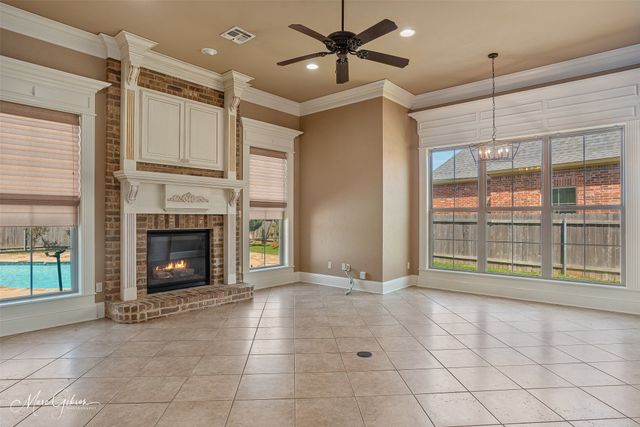 9572 Rochel Drive, Shreveport, LA 71115