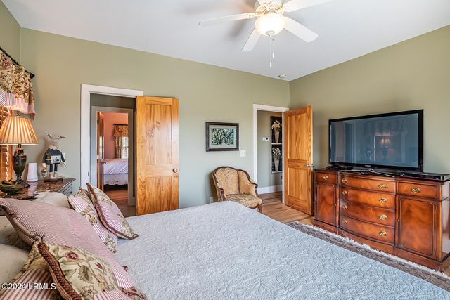 11 Windjammer Lane, Harbor Island, SC 29920