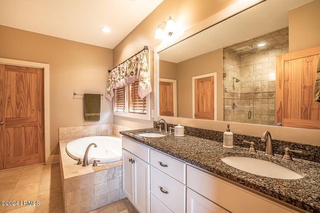 11 Windjammer Lane, Harbor Island, SC 29920