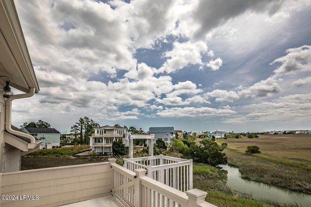 11 Windjammer Lane, Harbor Island, SC 29920