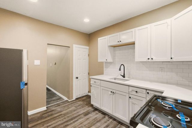 709 CEDAR ST, Camden, NJ 08102