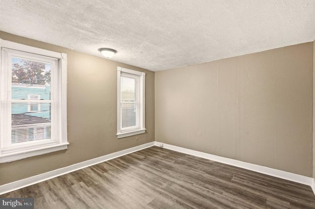 709 CEDAR ST, Camden, NJ 08102