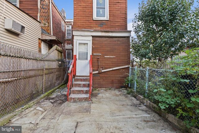709 CEDAR ST, Camden, NJ 08102
