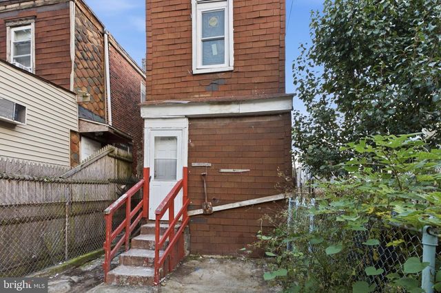 709 CEDAR ST, Camden, NJ 08102