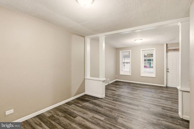 709 CEDAR ST, Camden, NJ 08102