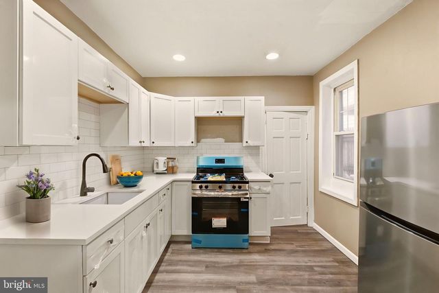 709 CEDAR ST, Camden, NJ 08102