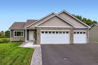 918 Harvest Drive SW, Lonsdale, MN 55046