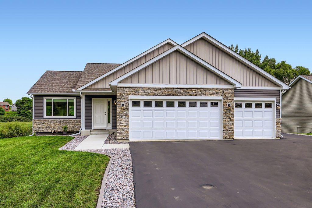 918 Harvest Drive SW, Lonsdale, MN 55046
