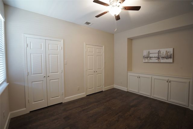 720 Madeline Court, Azle, TX 76020