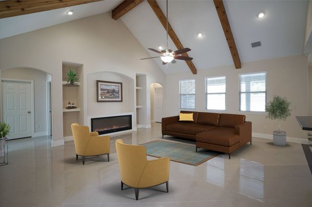 720 Madeline Court, Azle, TX 76020