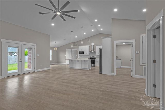 8709 Lamont Rd, Pensacola, FL 32526