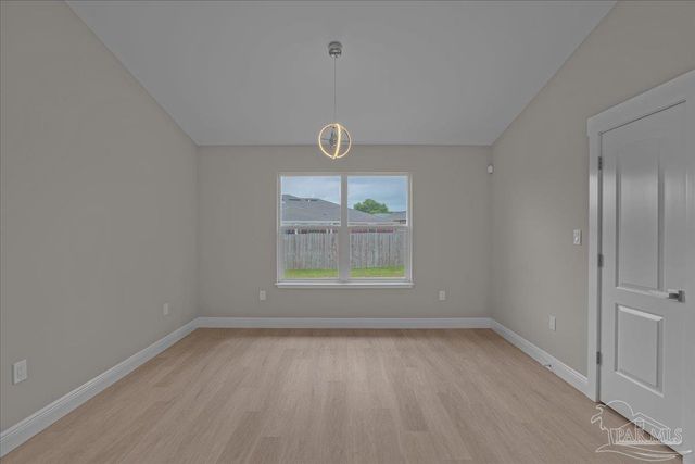 8709 Lamont Rd, Pensacola, FL 32526