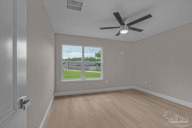 8709 Lamont Rd, Pensacola, FL 32526