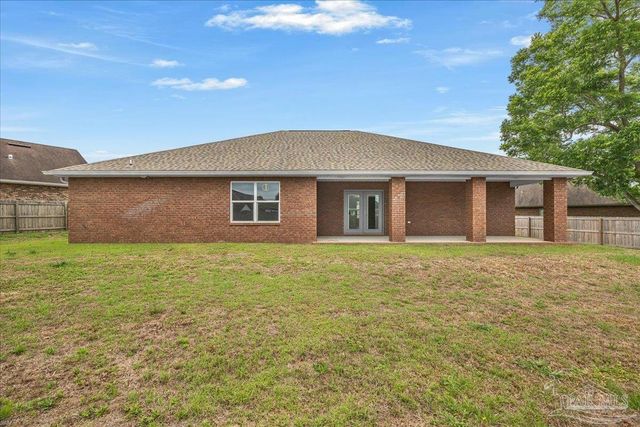8709 Lamont Rd, Pensacola, FL 32526