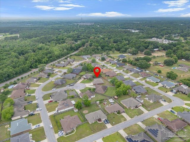 8709 Lamont Rd, Pensacola, FL 32526