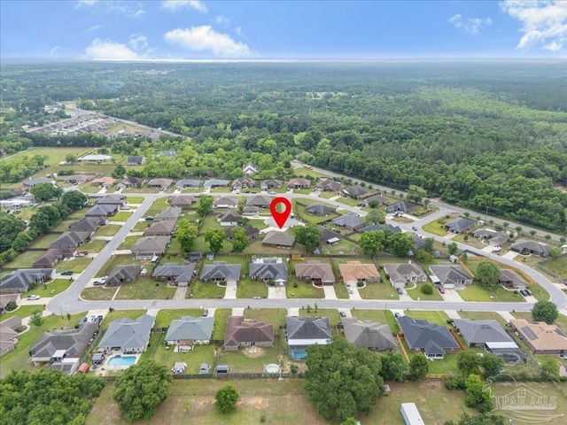 8709 Lamont Rd, Pensacola, FL 32526