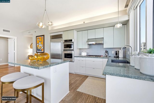 501 Beale St 8D, San Francisco, CA 94105