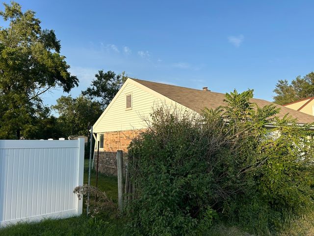 62 Sauk Trail, Park Forest, IL 60466