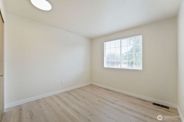 35403 12th Avenue SW, Federal Way, WA 98023