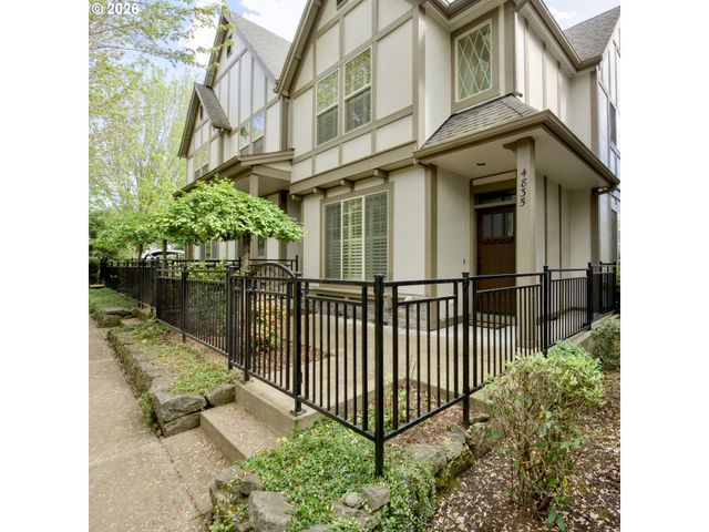 4835 Nw BLANDY Ter, Portland, OR 97229
