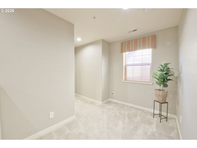 4835 Nw BLANDY Ter, Portland, OR 97229